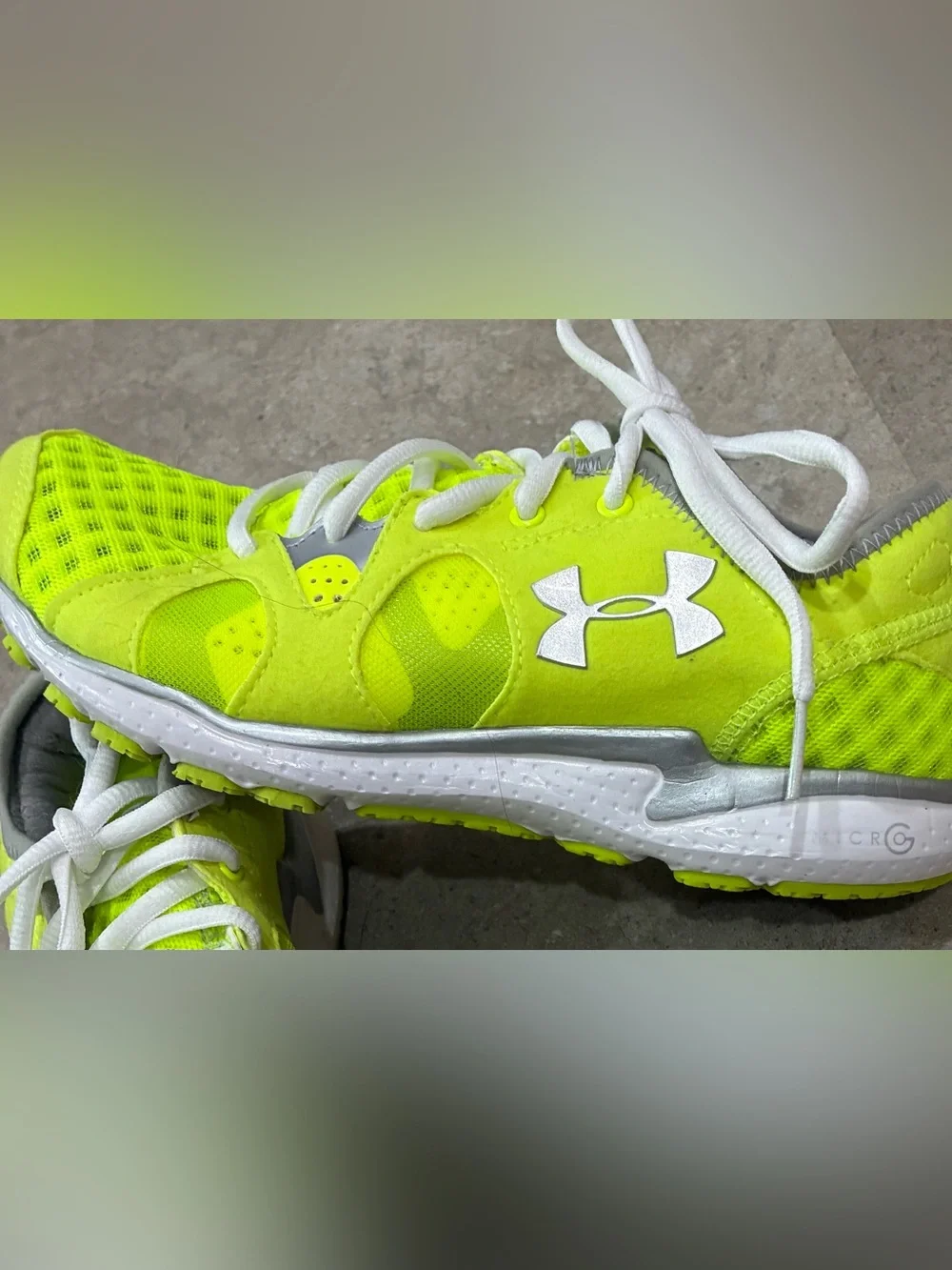 Womens UNDER ARMOUR Micro G 4D Foam Athletic Shoes & Sandals, sz 6
